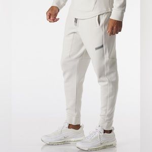 Legends Hawthorne Tech Jogger- Stone Heather